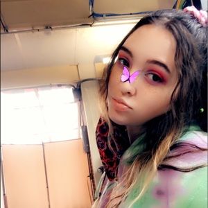 Meet your Posher, Rhona